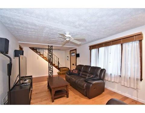 11 Thompson Rd, Beverly, MA 01915 photo 4