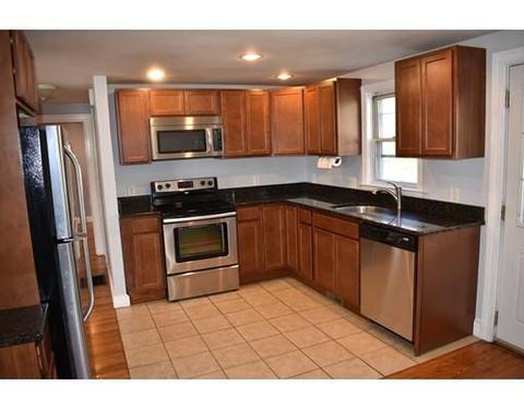 92 Fairmount Ave, Saugus, MA 01906 photo 4
