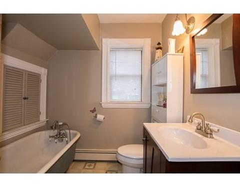 4 Everett St, Taunton, MA 02780 photo 9
