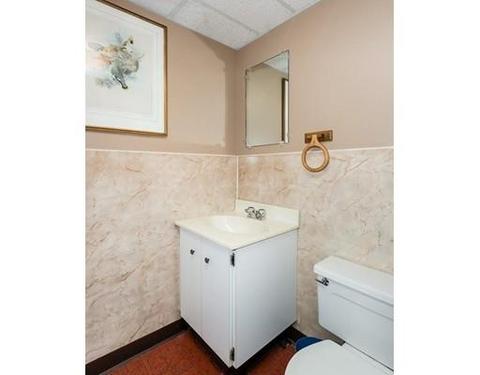 150 Senator St, Springfield, MA 01129 photo 22
