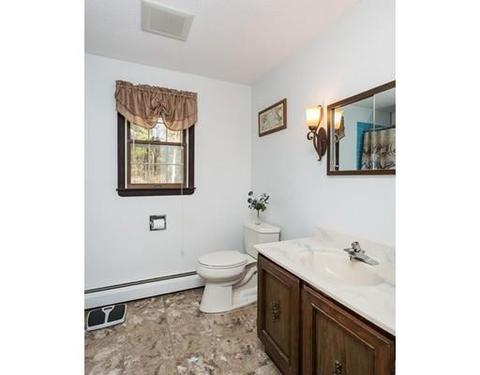 150 Senator St, Springfield, MA 01129 photo 13