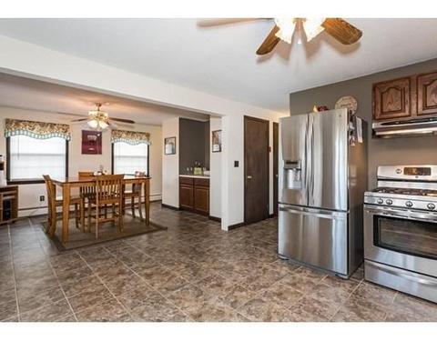 150 Senator St, Springfield, MA 01129 photo 10