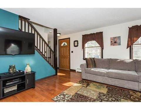150 Senator St, Springfield, MA 01129 photo 3
