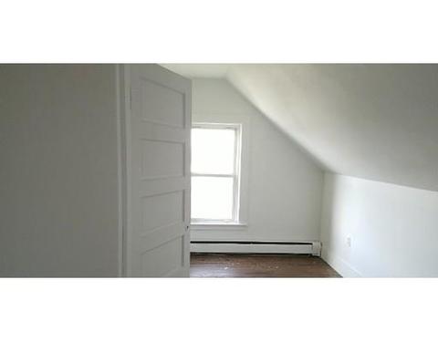 53 Beacon St, Gloucester, MA 01930 photo 8