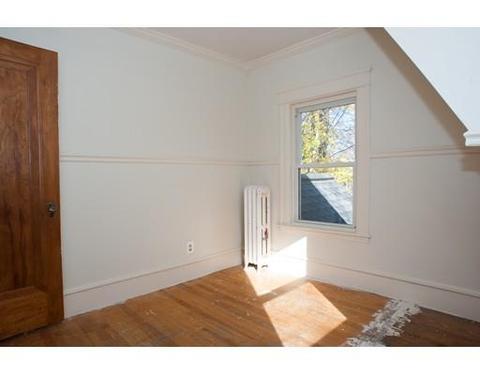 3 Roy St, Worcester, MA 01603 photo 26