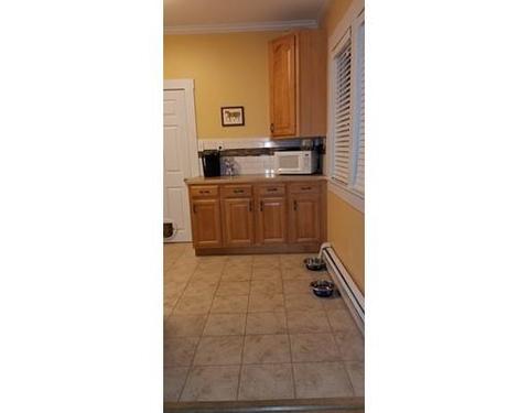 627 King St, Fall River, MA 02724 photo 3