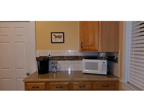 627 King St, Fall River, MA 02724 photo 2
