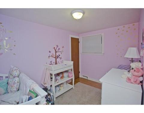 49 Loretta St, Springfield, MA 01118 photo 13