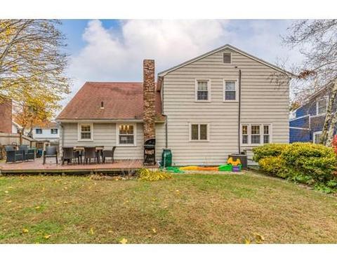 8 Taft St, Marblehead, MA 01945 photo 28