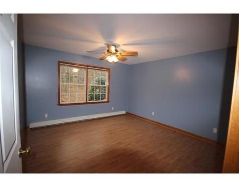 3 Cooper Rd, Sturbridge, MA 01518 photo 10
