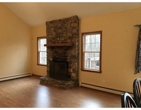 3 Cooper Rd, Sturbridge, MA 01518 photo 6