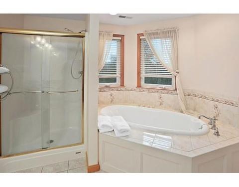9 Bayberry Dr, Easthampton, MA 01027 photo 16