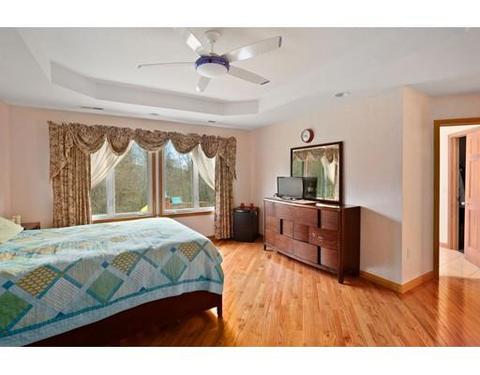 9 Bayberry Dr, Easthampton, MA 01027 photo 14