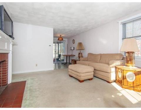 13 Eustis Ave, Wakefield, MA 01880 photo 4