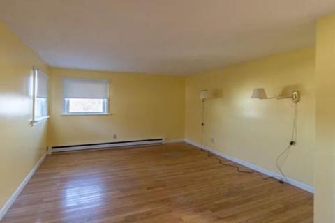 26 Carlstad St, Worcester, MA 01607 photo 7