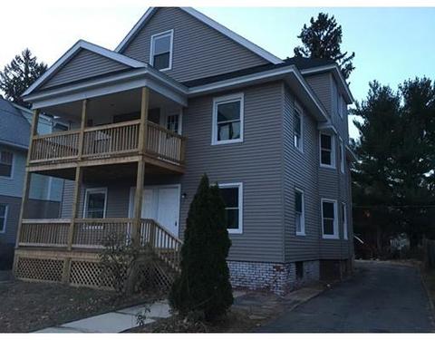 18 Somerset St, Springfield, MA 01108 photo 1