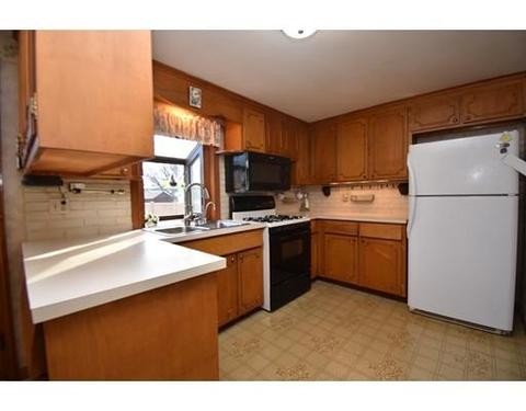 4 Keddy St, Easthampton, MA 01027 photo 8