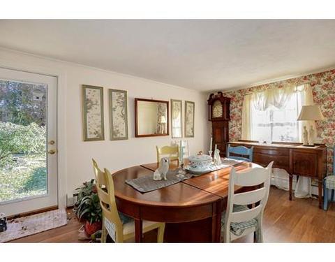4 Yale St, Danvers, MA 01923 photo 3