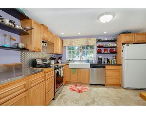 4 Yale St, Danvers, MA 01923 photo 6