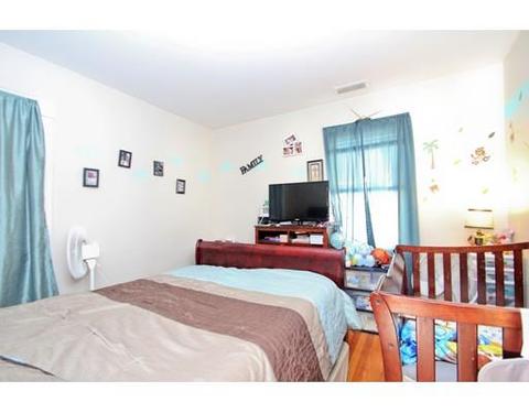 216 Eastern Ave, Springfield, MA 01109 photo 16