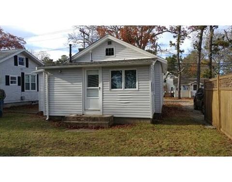 17 Judson St, Wareham, MA 02571 photo 2
