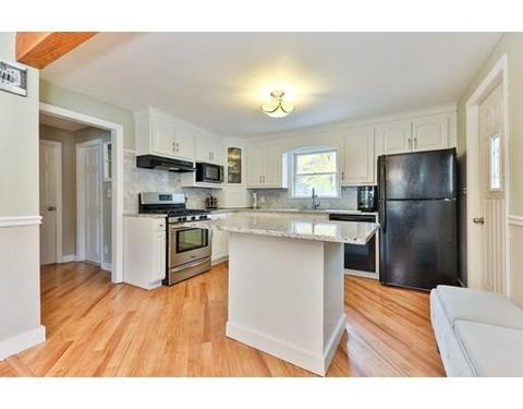 573 Common St, Walpole, MA 02081 photo 2
