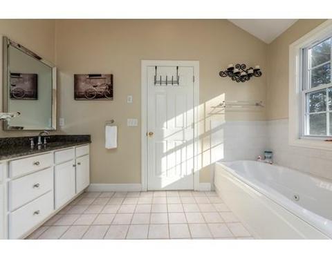 7 Forest St, Georgetown, MA 01833 photo 18