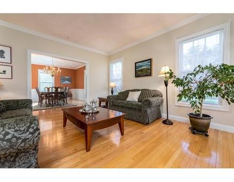 7 Forest St, Georgetown, MA 01833 photo 9