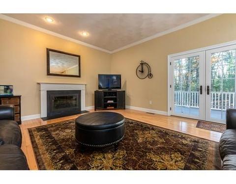 7 Forest St, Georgetown, MA 01833 photo 11