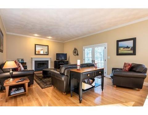 7 Forest St, Georgetown, MA 01833 photo 10