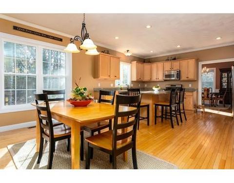 7 Forest St, Georgetown, MA 01833 photo 7
