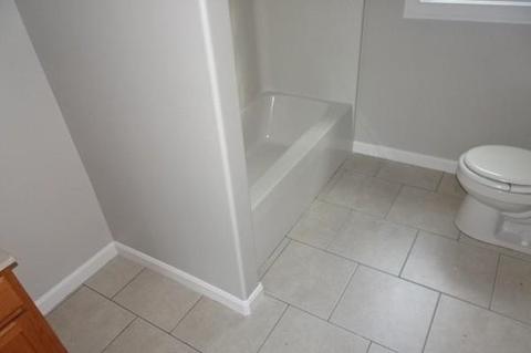 87 Huron St, Springfield, MA 01104 photo 9