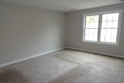 87 Huron St, Springfield, MA 01104 photo 8