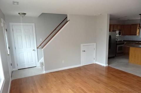 87 Huron St, Springfield, MA 01104 photo 7
