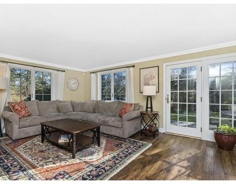 1 Cherry St, Wenham, MA 01984 photo 5