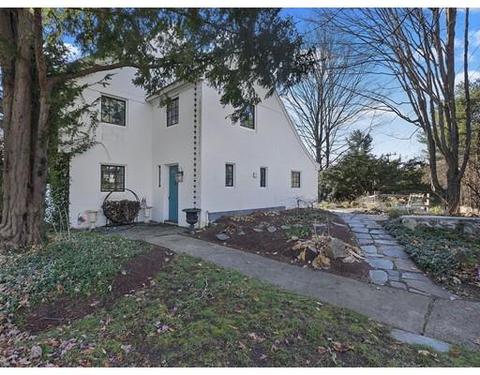 1 Cherry St, Wenham, MA 01984 photo 2