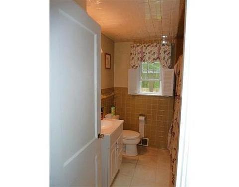 31 Tennyson Rd, Reading, MA 01867 photo 6