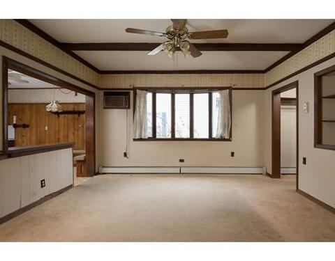 31 School St, Danvers, MA 01923 photo 2