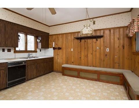 31 School St, Danvers, MA 01923 photo 4