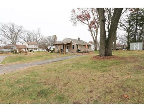 5 Sedgewick St, Springfield, MA 01108 photo 9