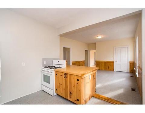 481 Grove St, Woonsocket, RI 02895 photo 16