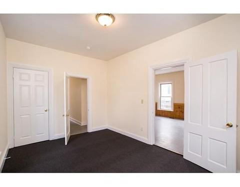 481 Grove St, Woonsocket, RI 02895 photo 18