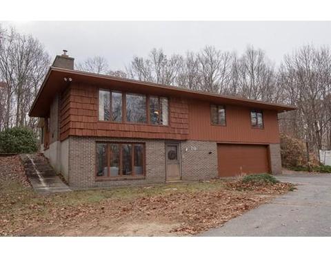 70 Dodge Rd, Sutton, MA 01590 photo 1