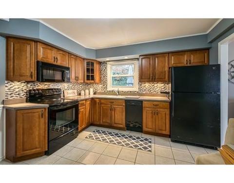 6 Hudson Rd, Gloucester, MA 01930 photo 9