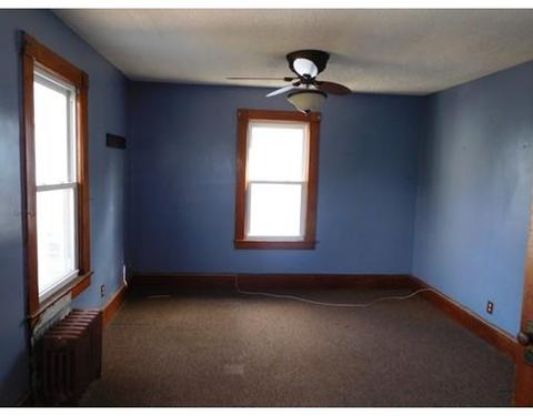 75 Malden St, Springfield, MA 01108 photo 14