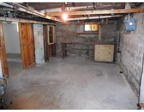 75 Malden St, Springfield, MA 01108 photo 20