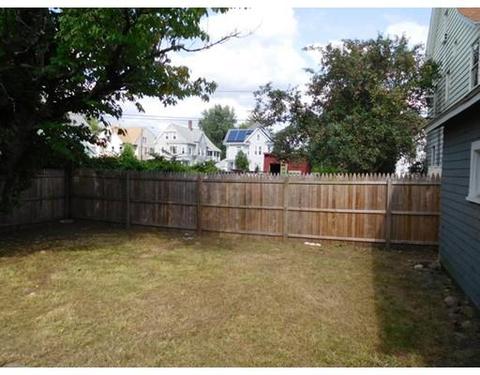 75 Malden St, Springfield, MA 01108 photo 5