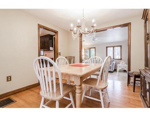 18 Flintlock Ln, Dedham, MA 02026 photo 6