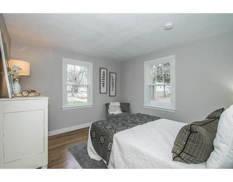 72 Blaine St, Springfield, MA 01108 photo 11