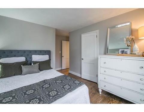 72 Blaine St, Springfield, MA 01108 photo 9